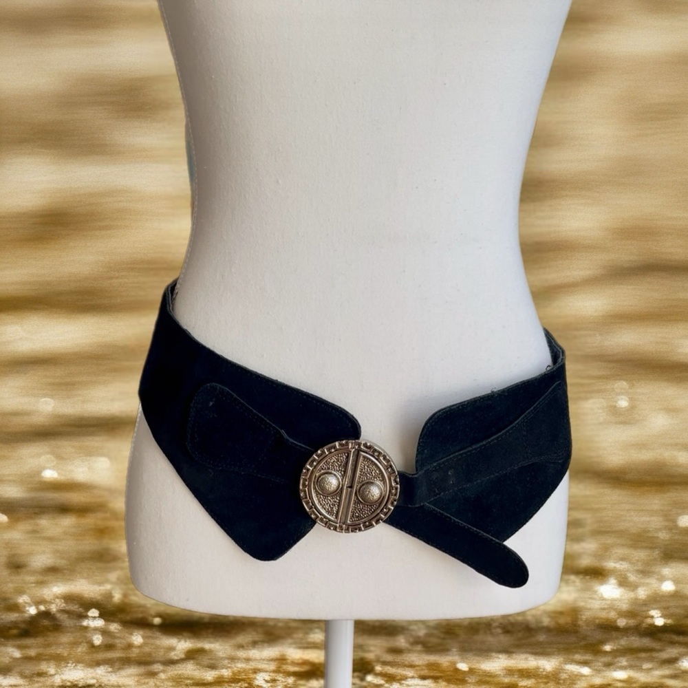 Vintage Suede Black Belt with Silver Buckle - handmade - Picture 3 of 12